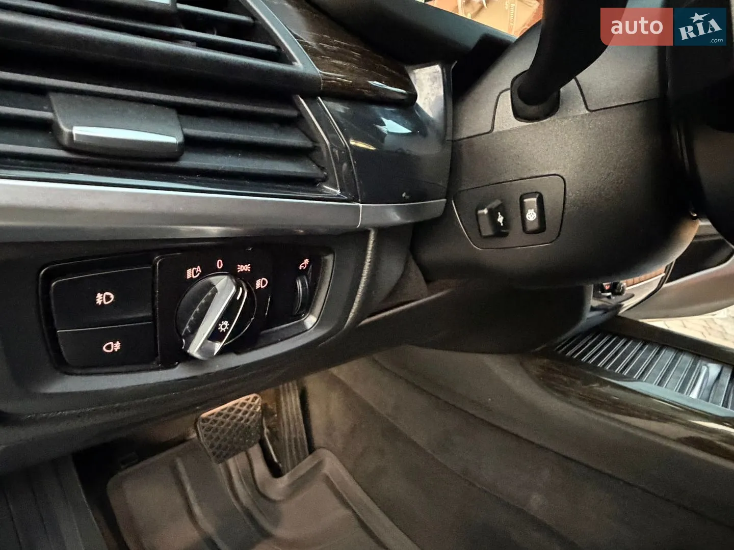 2013 BMW X5 - мініатюра 28