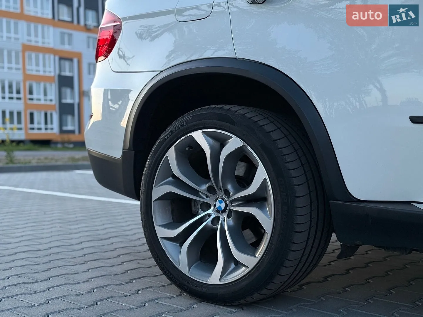 2010 BMW X5 - мініатюра 19
