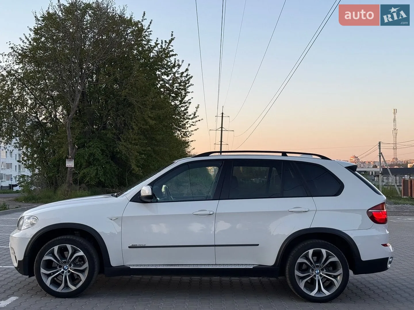 2010 BMW X5 - мініатюра 17