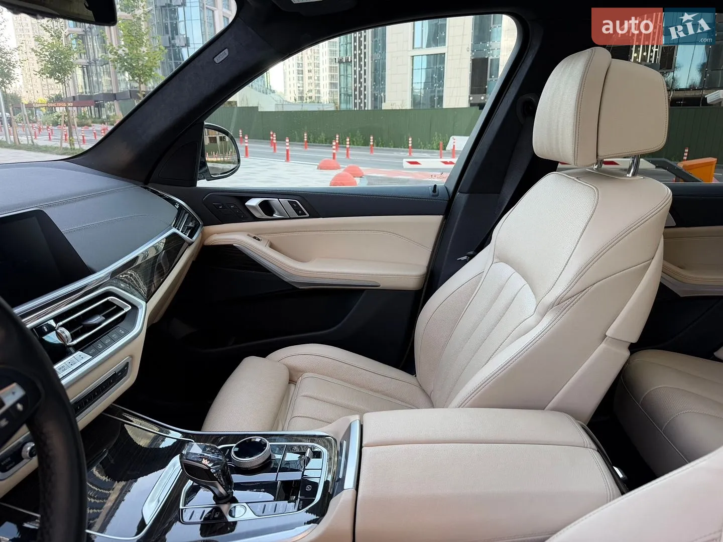 2021 BMW X5 - мініатюра 36
