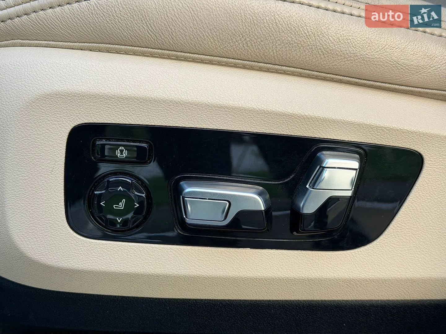 2021 BMW X5 - мініатюра 43