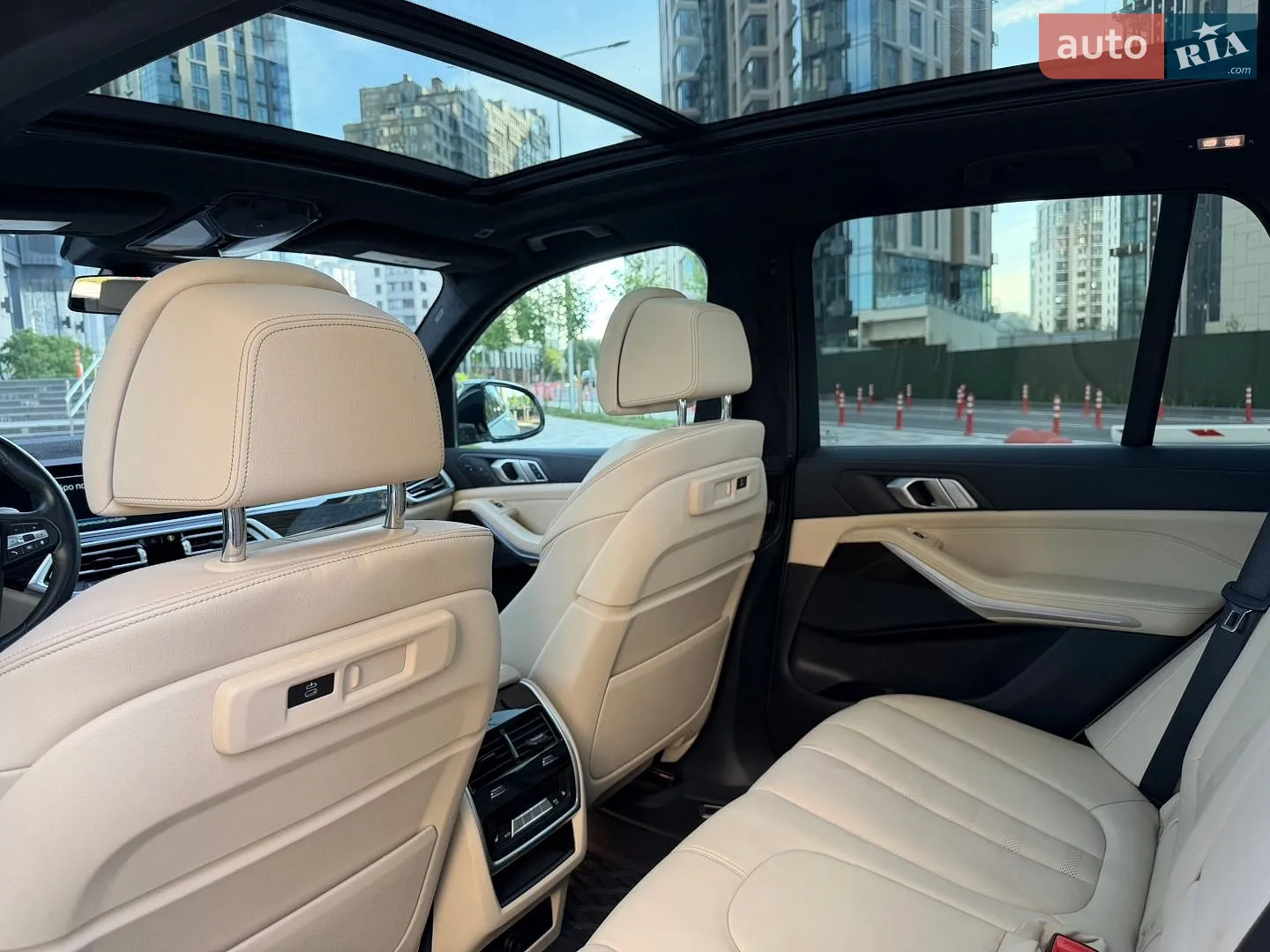 2021 BMW X5 - мініатюра 52