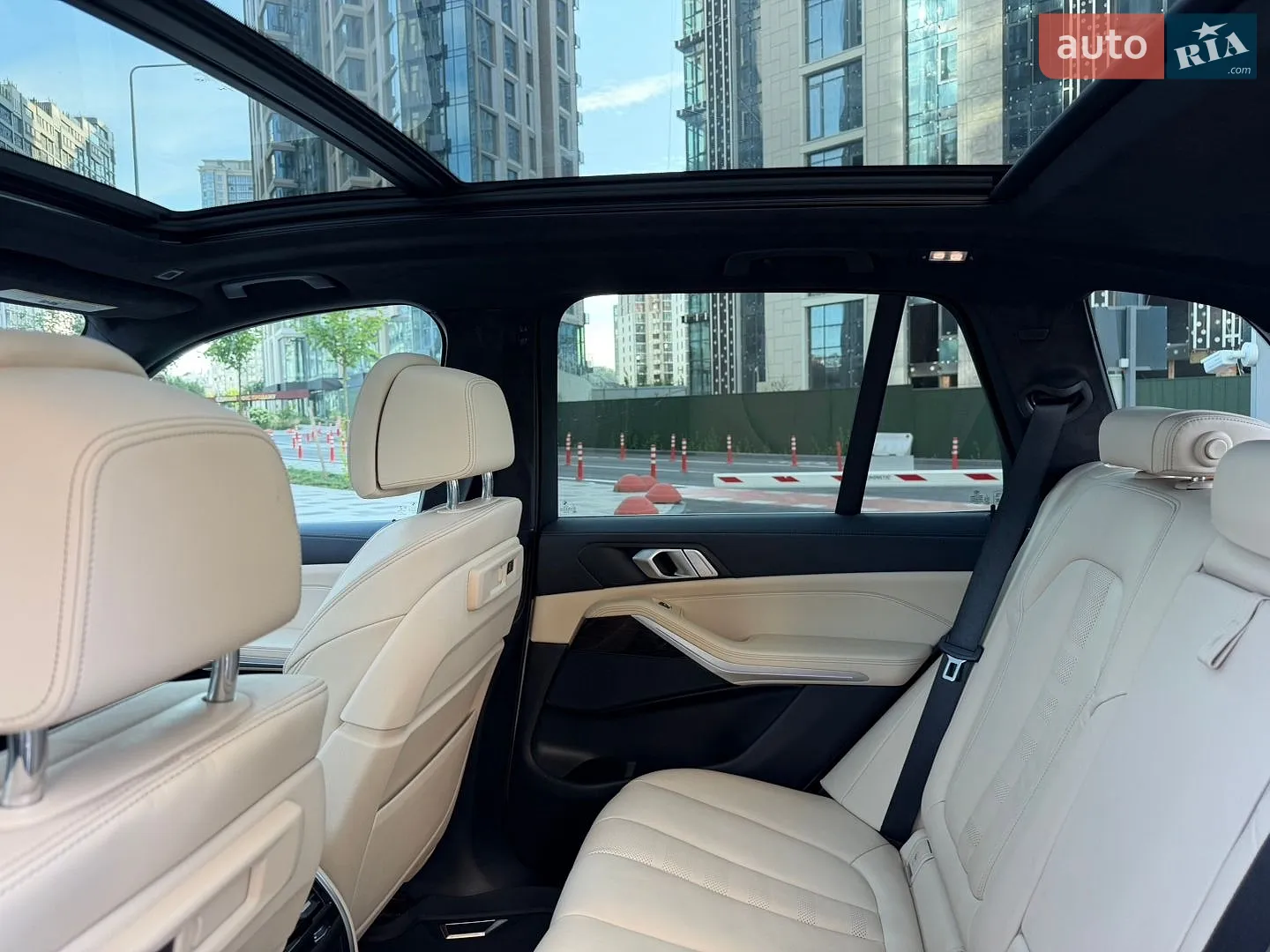 2021 BMW X5 - мініатюра 53
