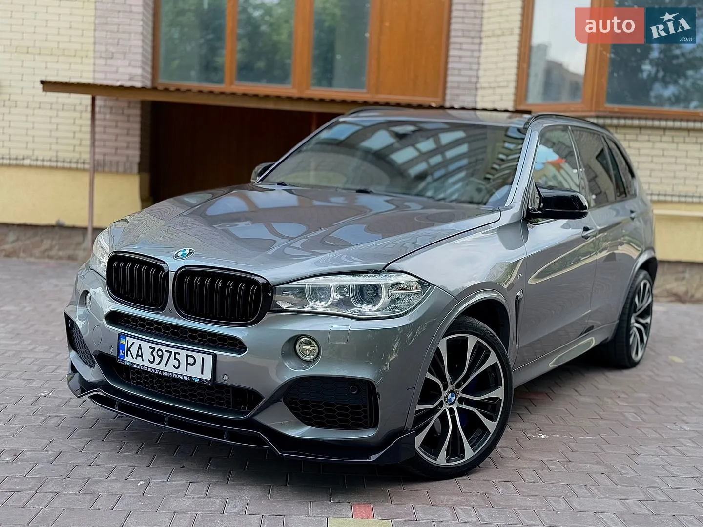 2015 BMW X5 - мініатюра 2