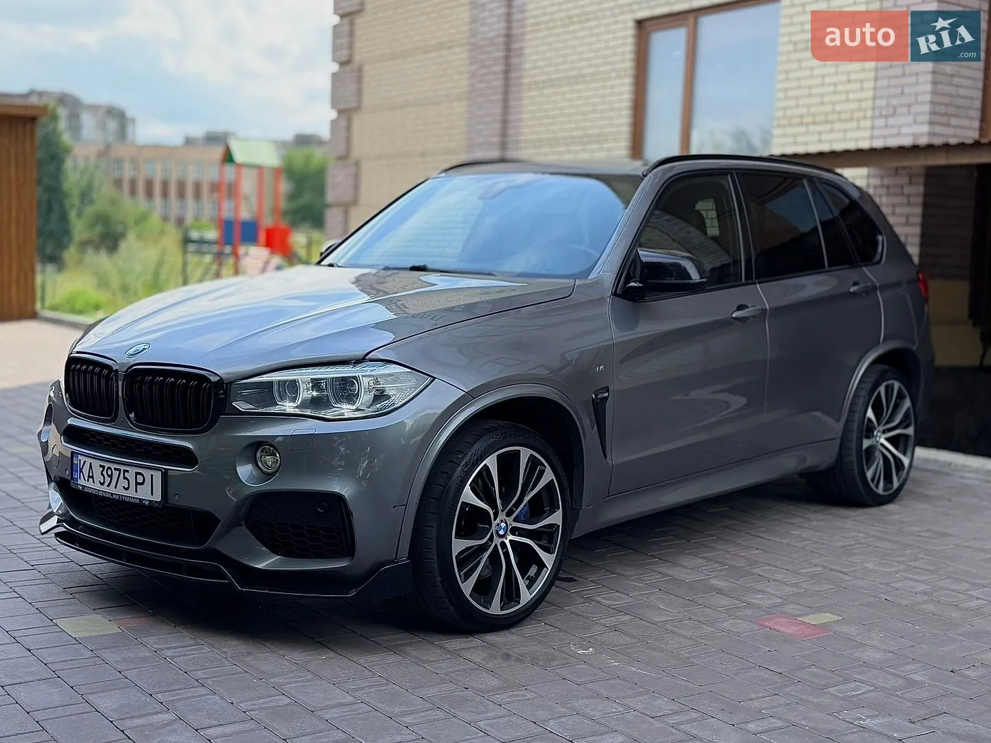 2015 BMW X5 - мініатюра 16