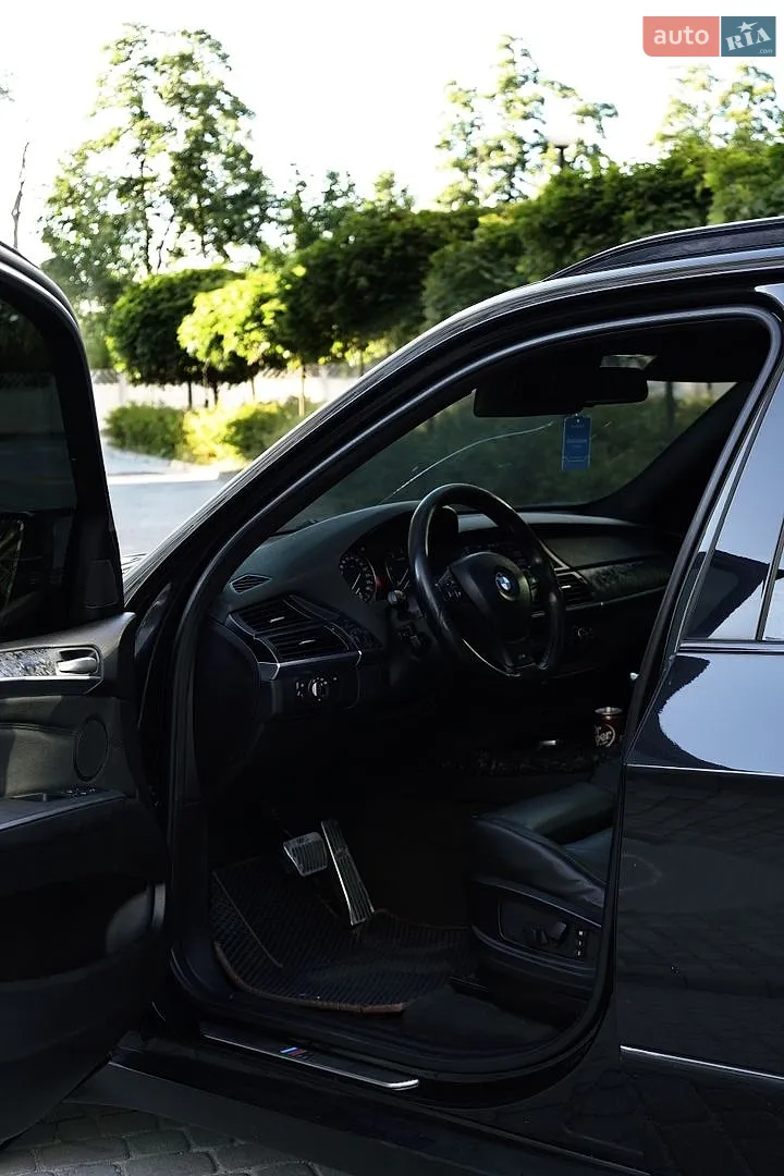 2010 BMW X5 - мініатюра 8