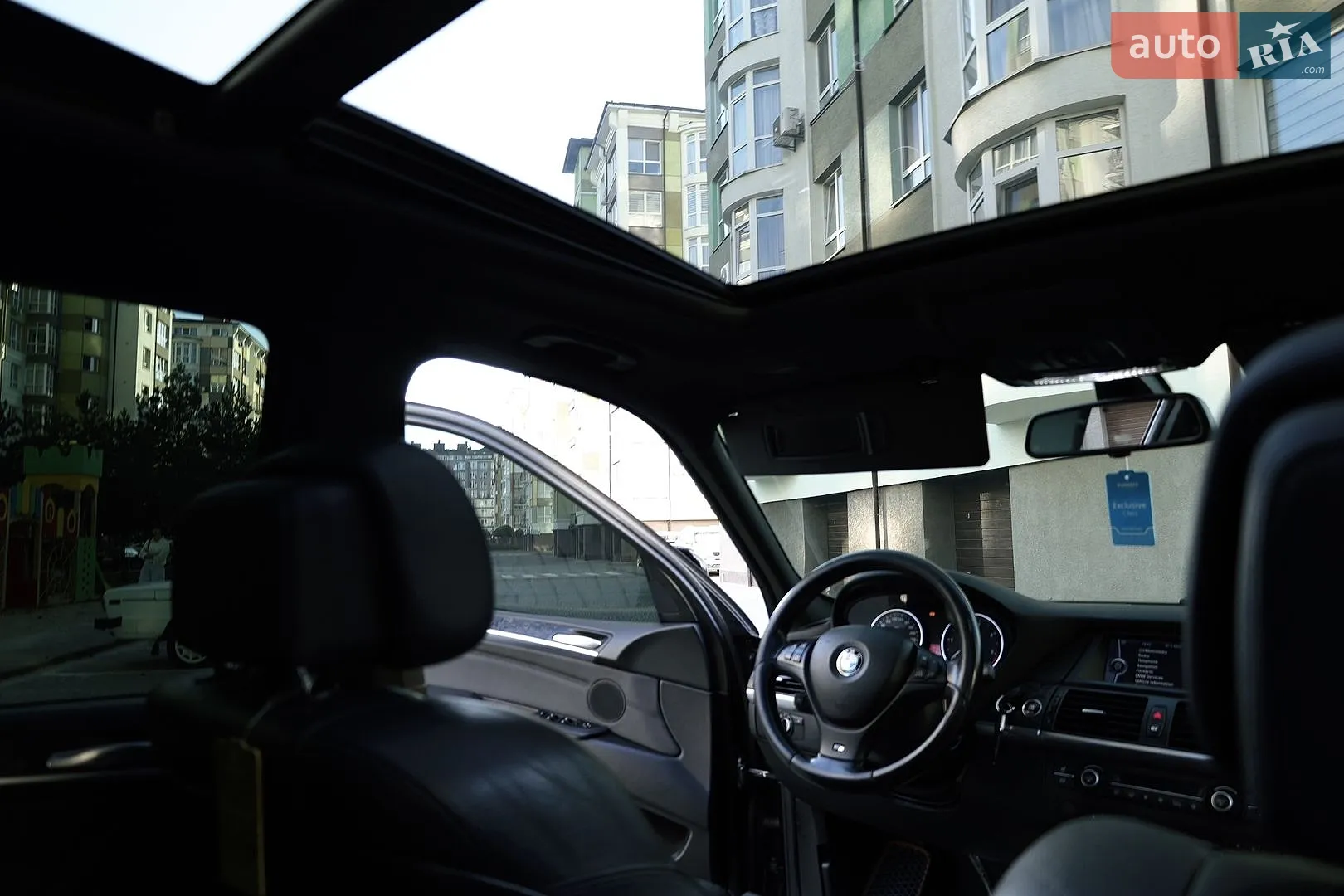 2010 BMW X5 - мініатюра 14