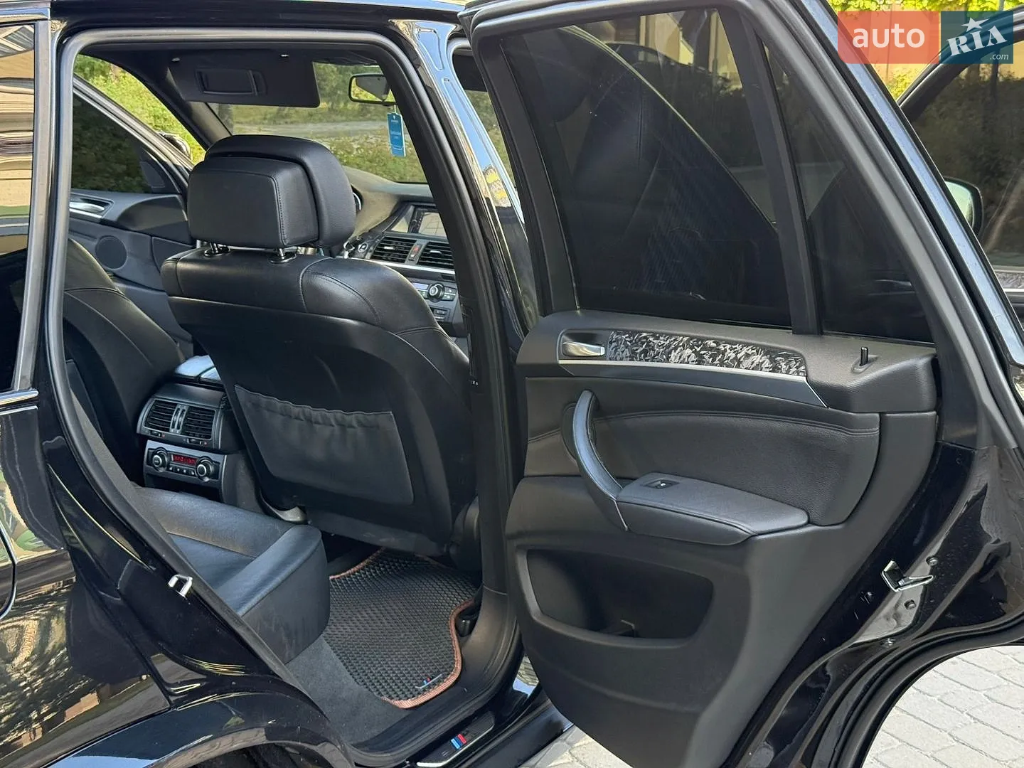 2010 BMW X5 - мініатюра 27