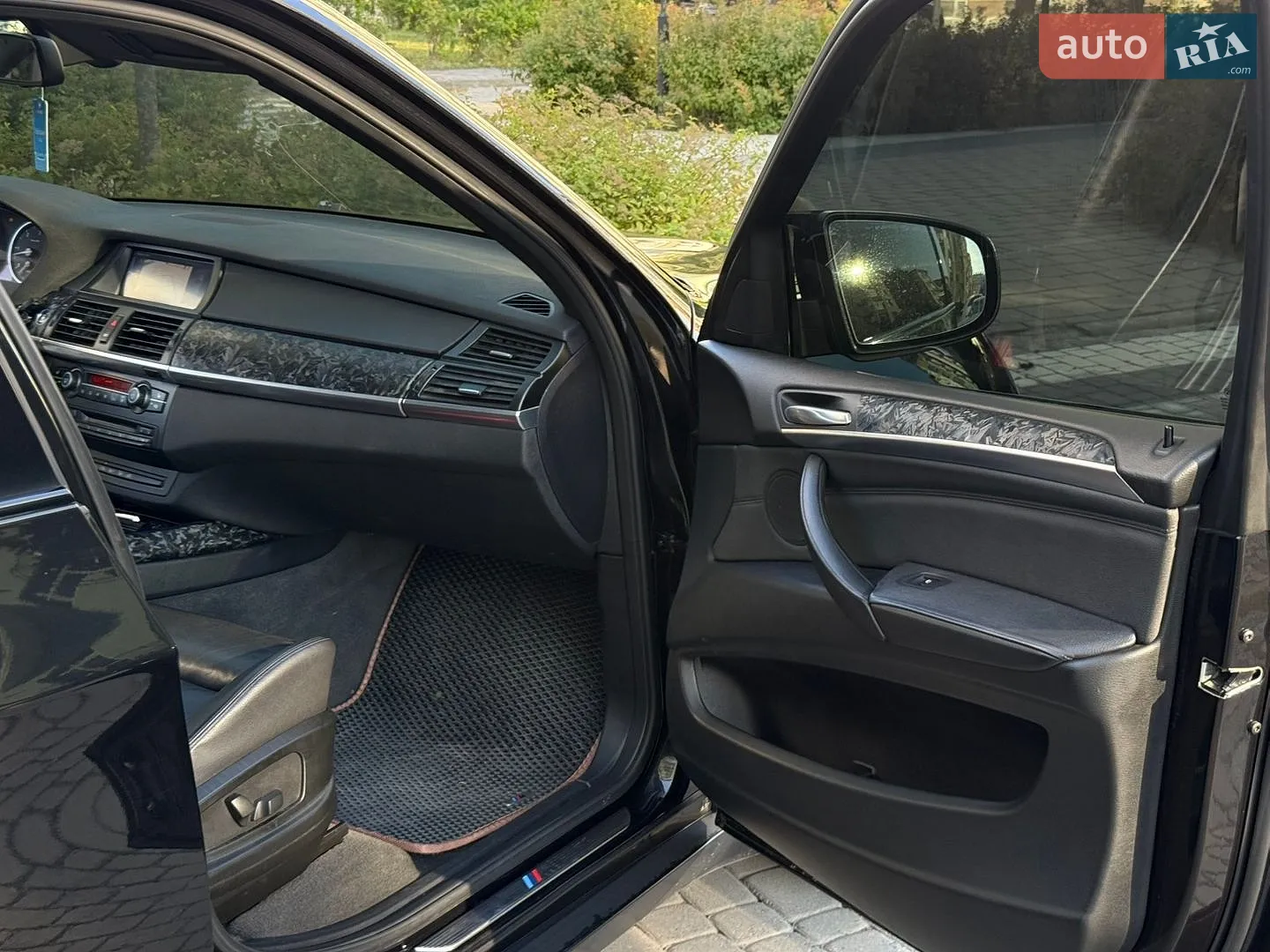 2010 BMW X5 - мініатюра 28