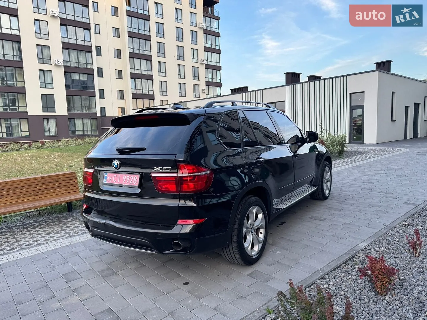 2012 BMW X5 - мініатюра 10