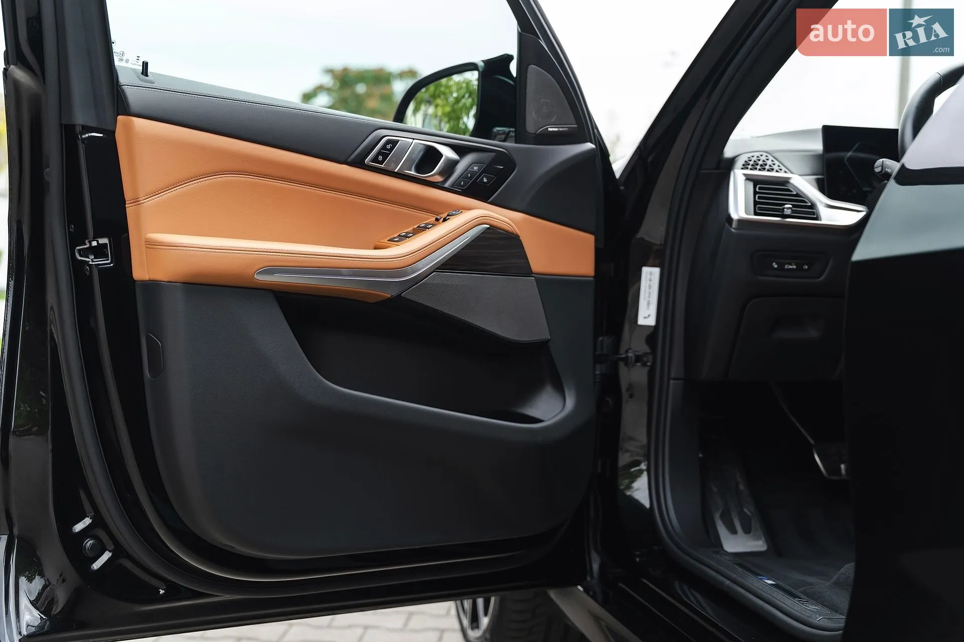 2023 BMW X5 - мініатюра 31