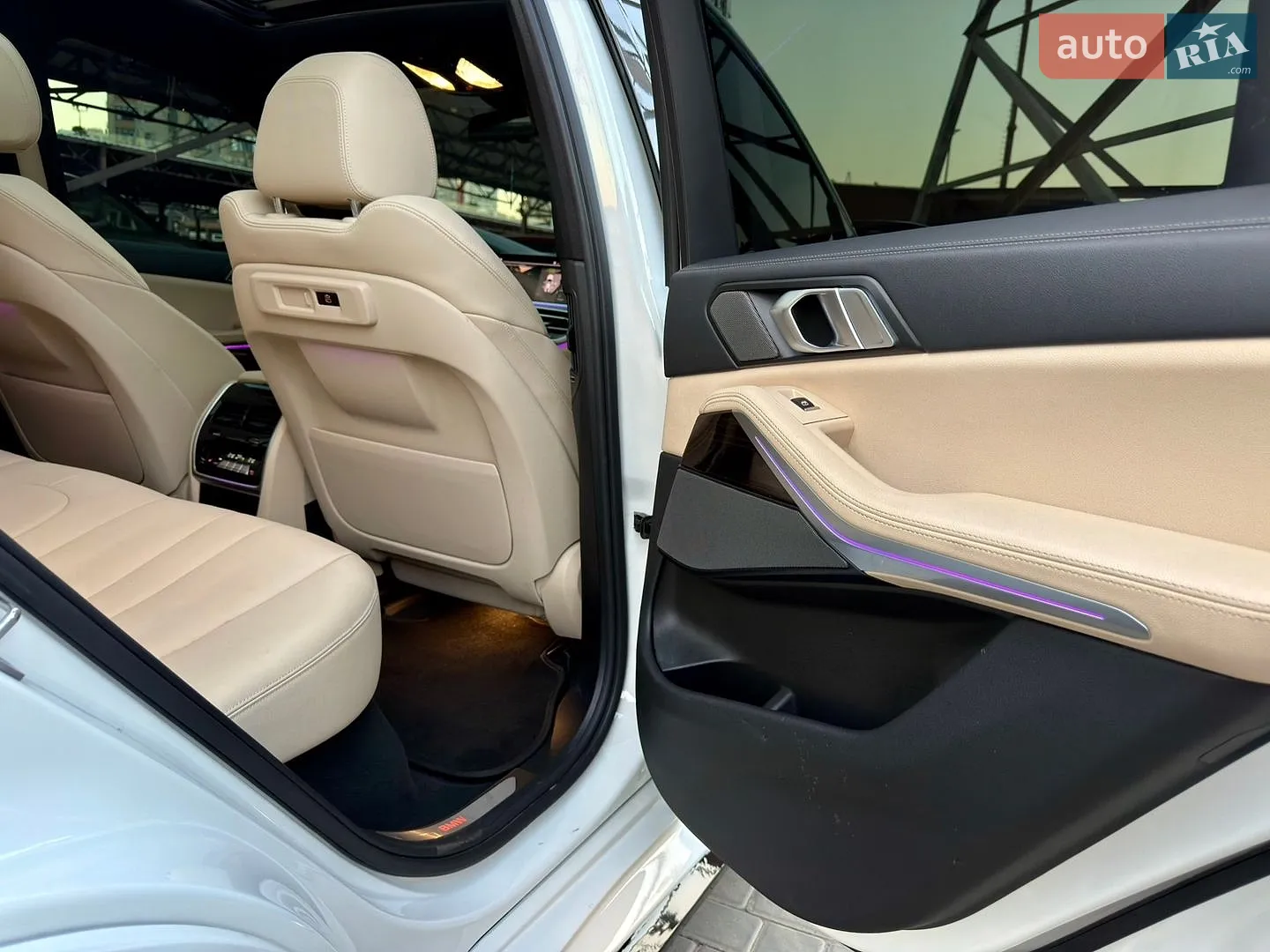 2021 BMW X5 - мініатюра 56