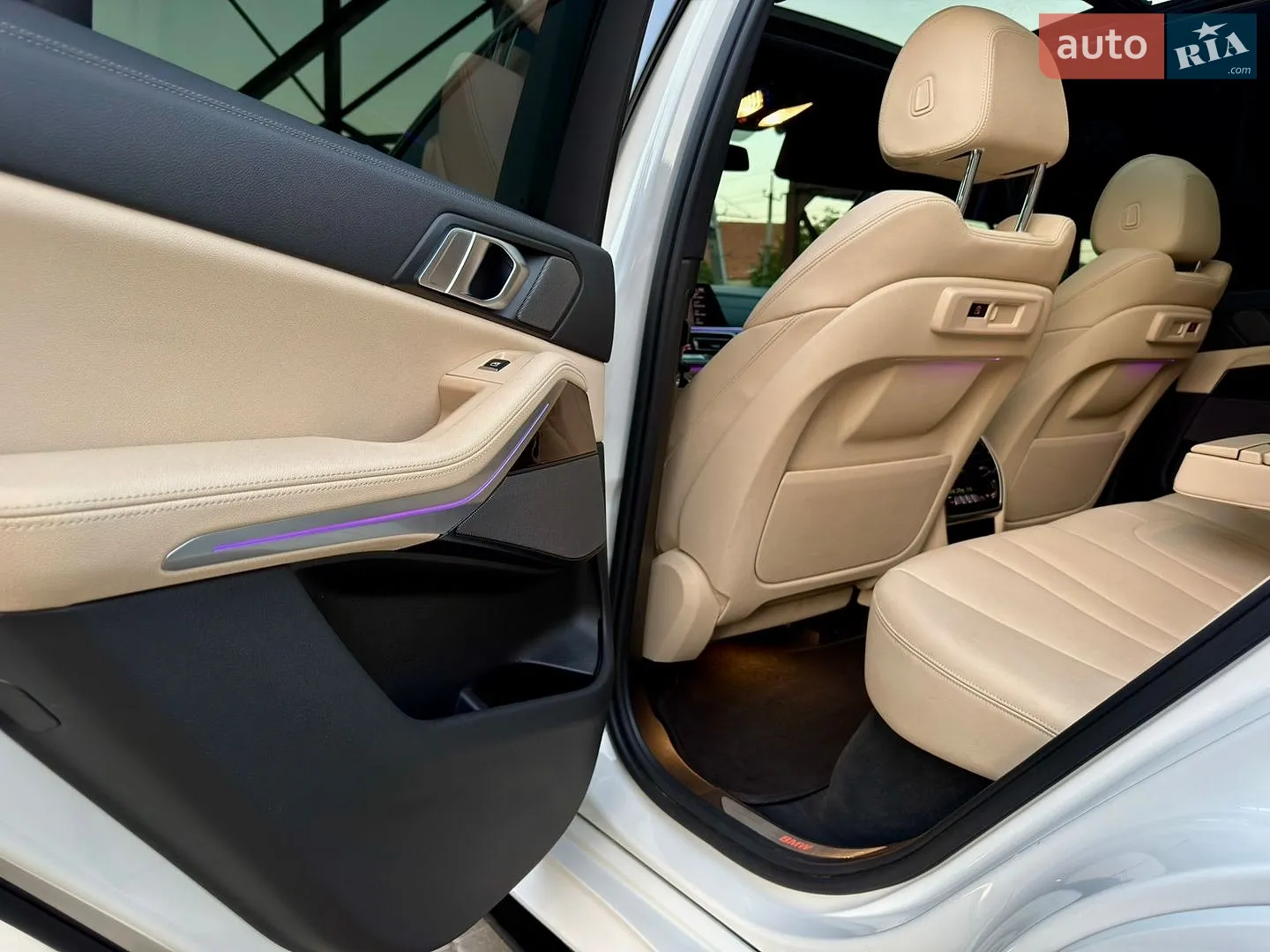 2021 BMW X5 - мініатюра 64
