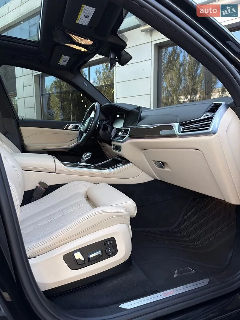 2021 BMW X5 - мініатюра 17
