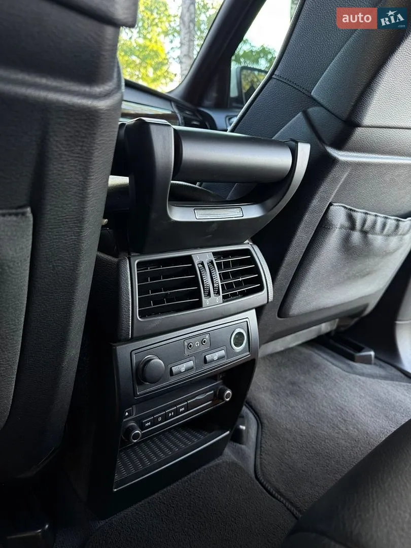 2010 BMW X5 - мініатюра 12