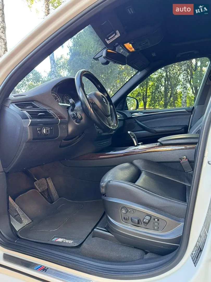 2010 BMW X5 - мініатюра 15