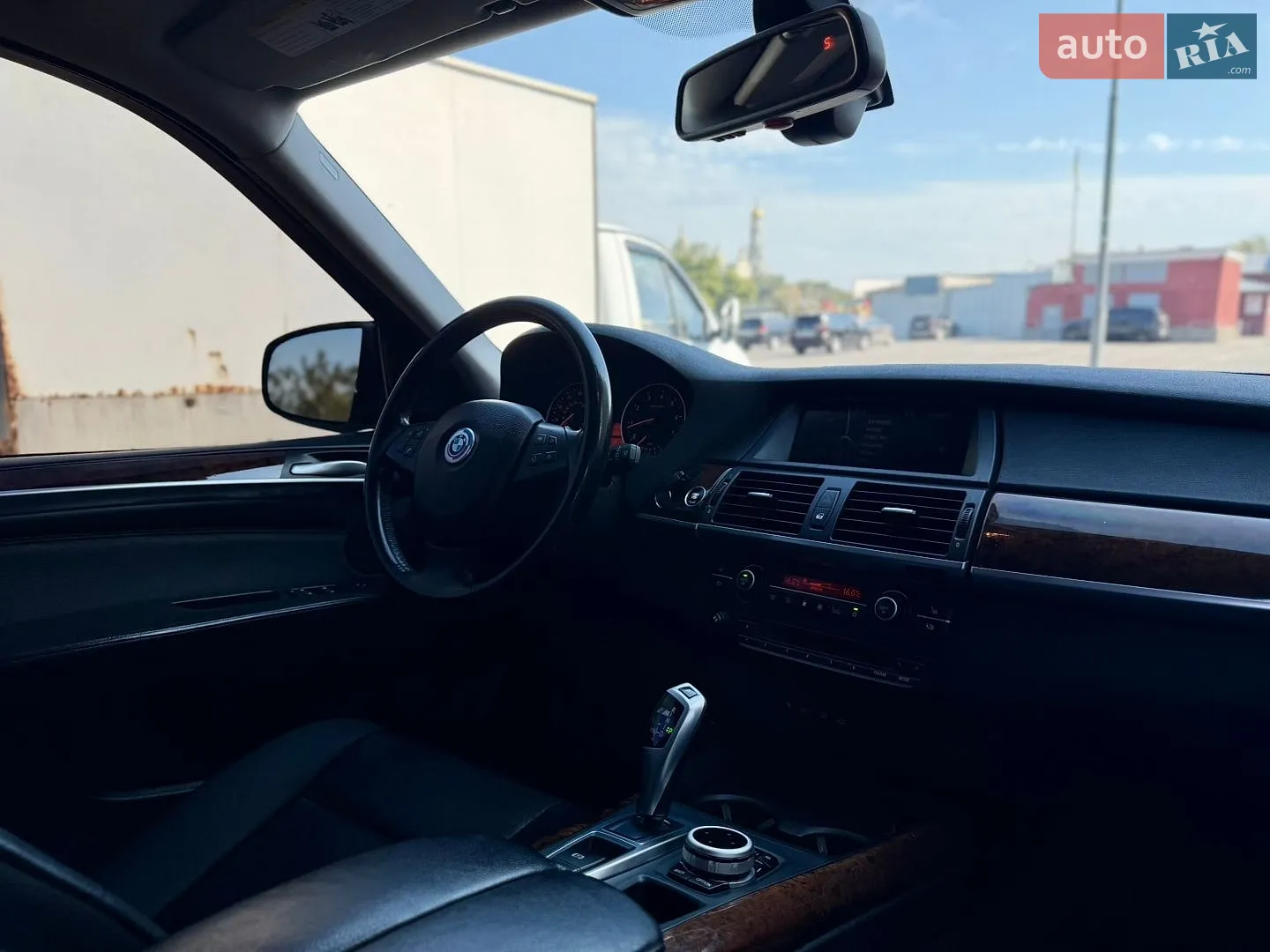 2011 BMW X5 - мініатюра 26