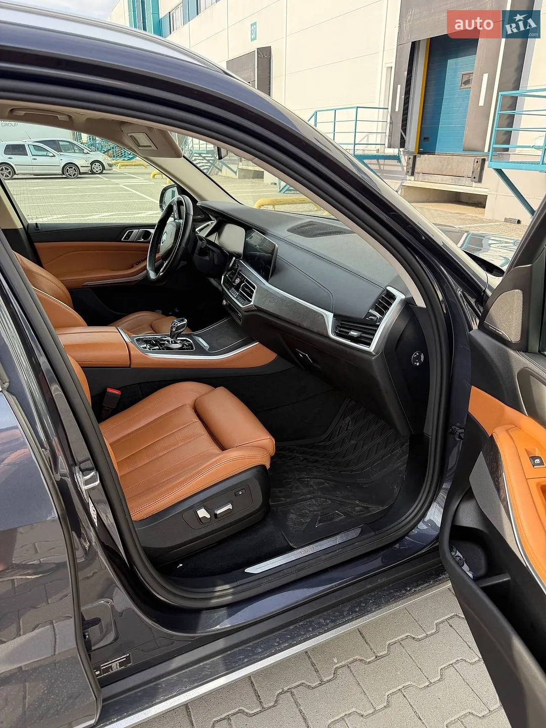 2020 BMW X5 - мініатюра 17