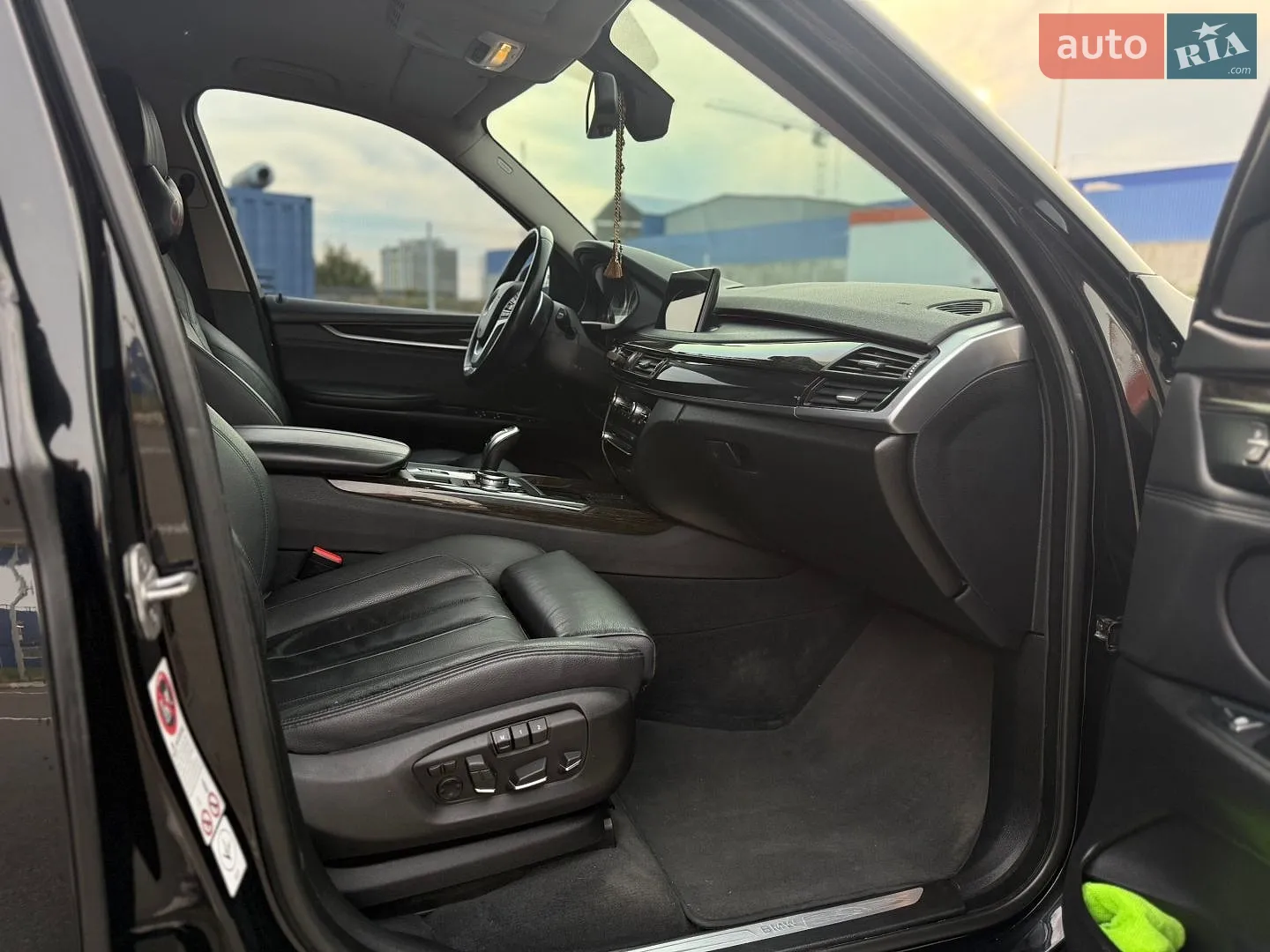 2014 BMW X5 - мініатюра 18