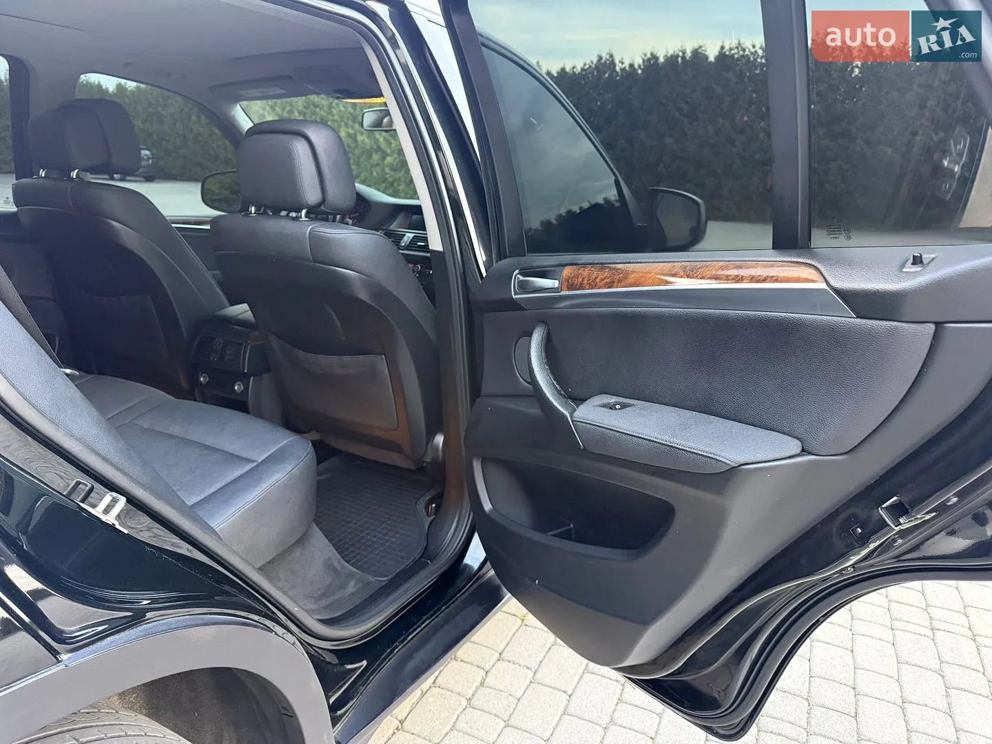 2011 BMW X5 - мініатюра 44