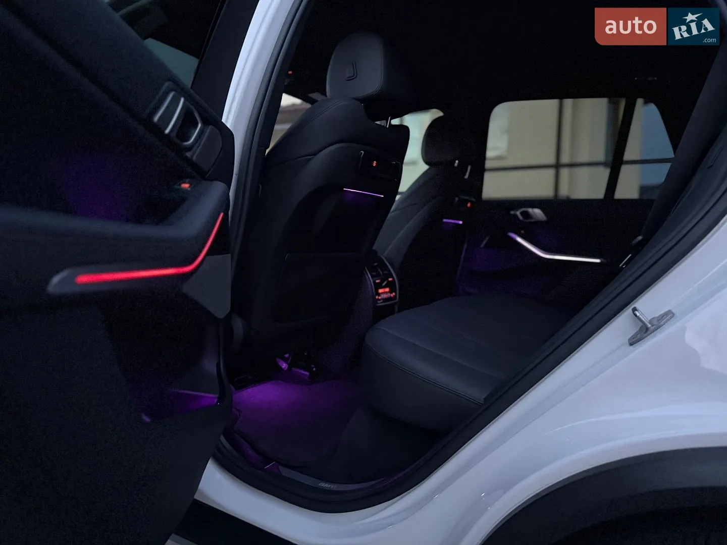 2019 BMW X5 - мініатюра 147