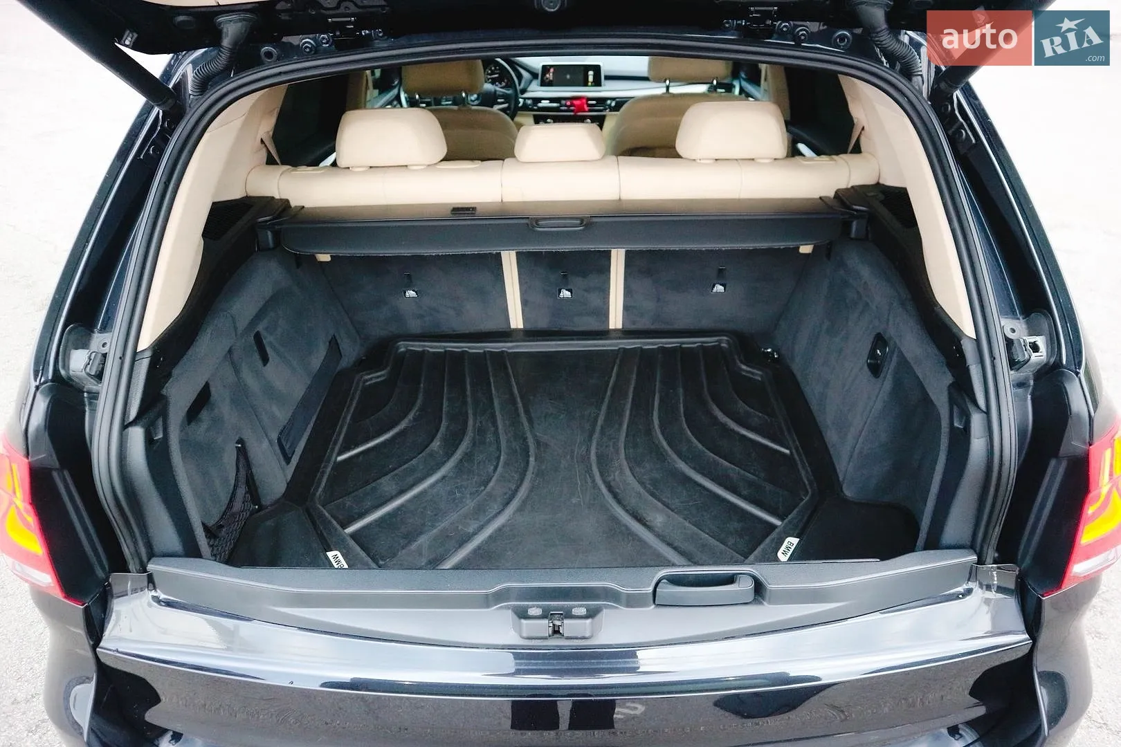 2016 BMW X5 - мініатюра 11