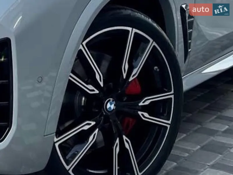 BMW X5 2023