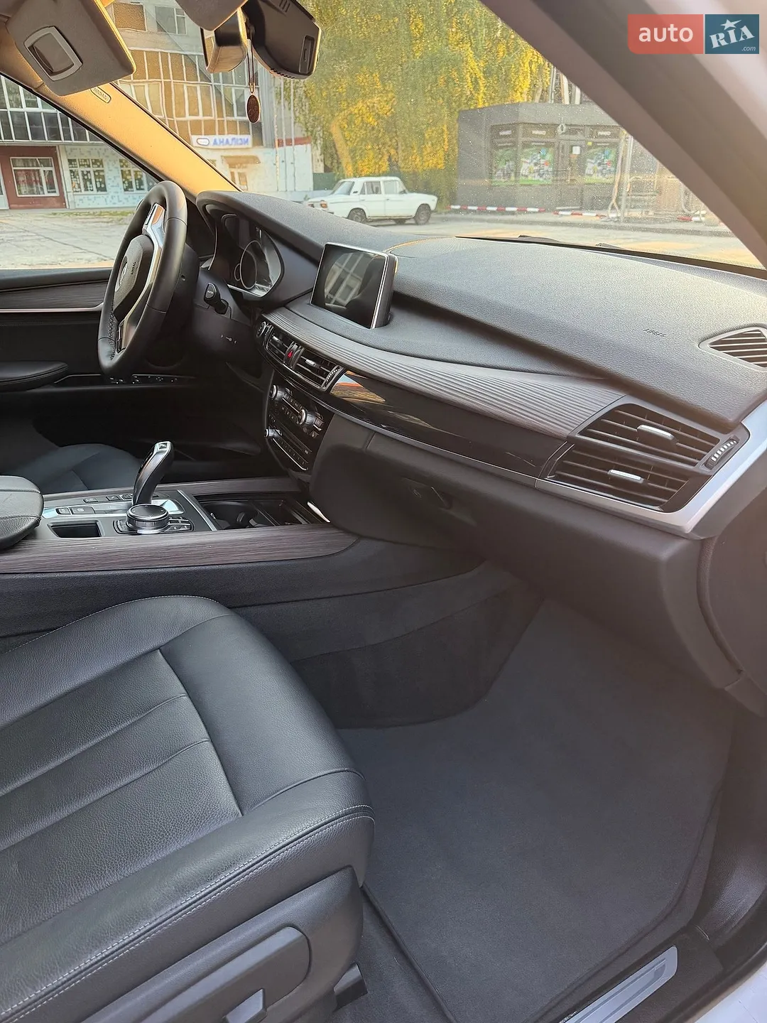 2018 BMW X5 - мініатюра 24