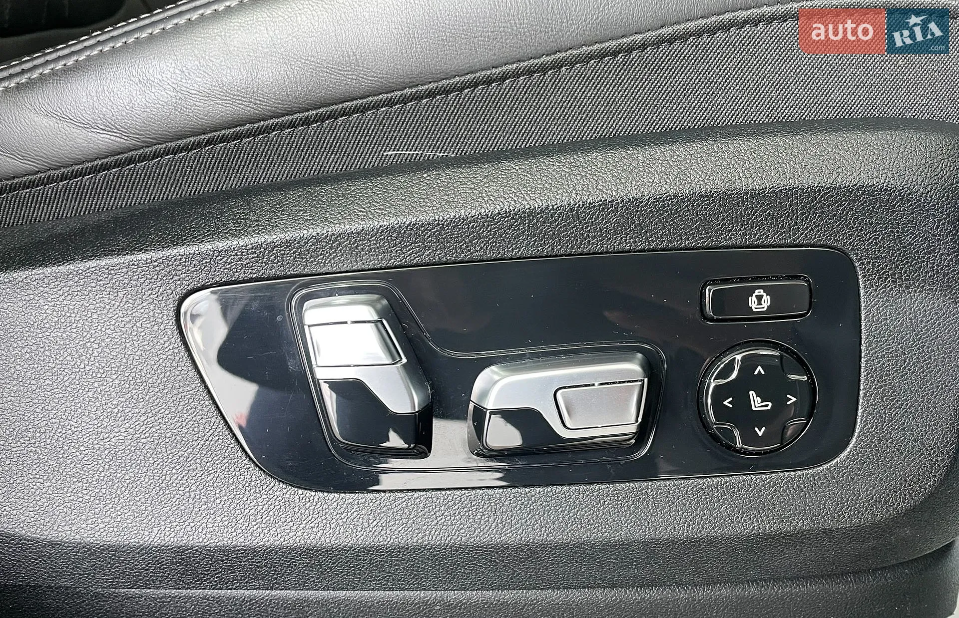2020 BMW X5 - мініатюра 30