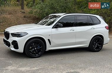 Внедорожник / Кроссовер BMW X5 2022 в Киеве