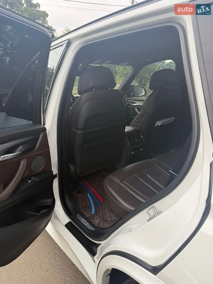 2017 BMW X5 - мініатюра 11
