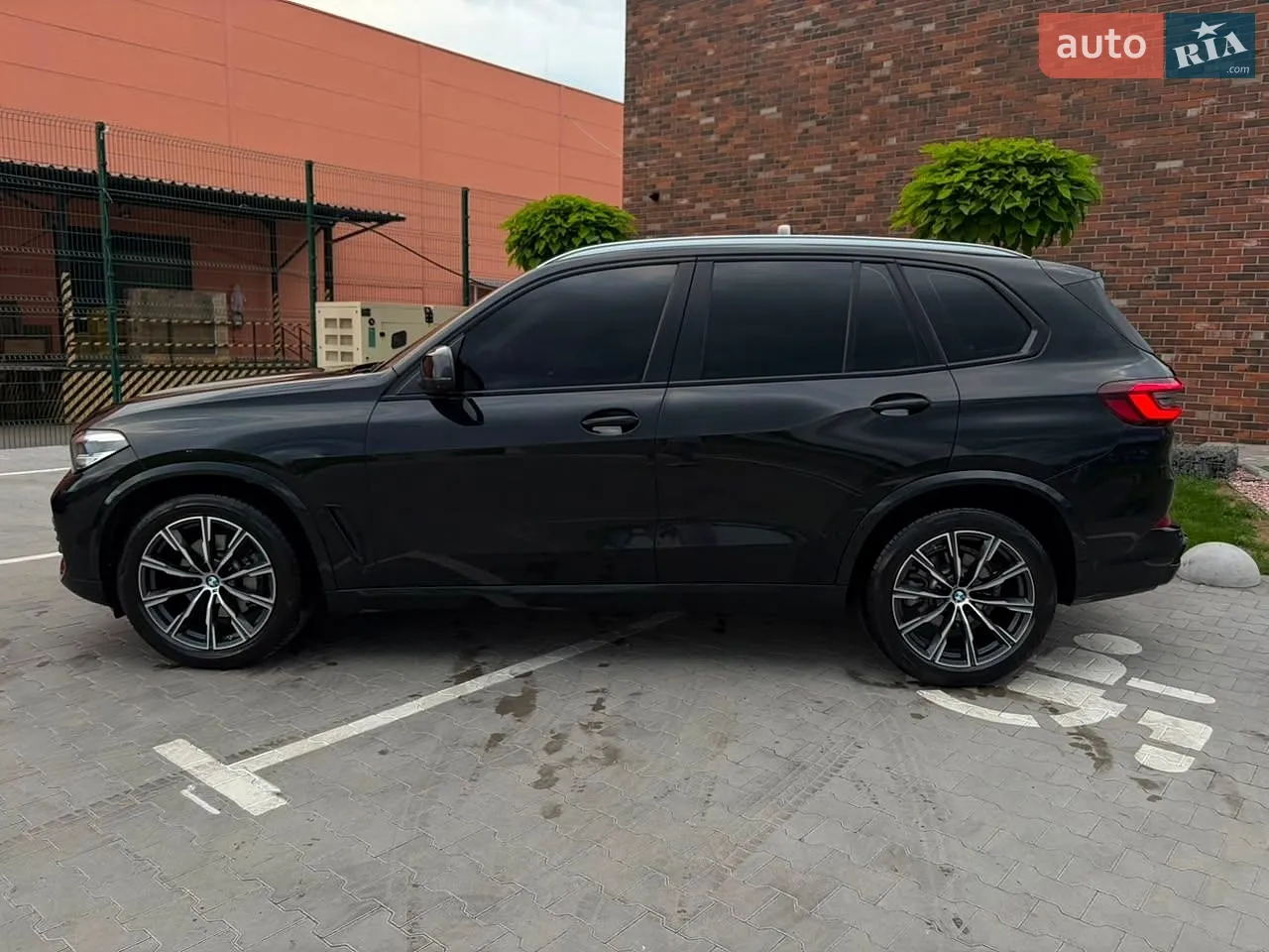 2022 BMW X5 - мініатюра 26