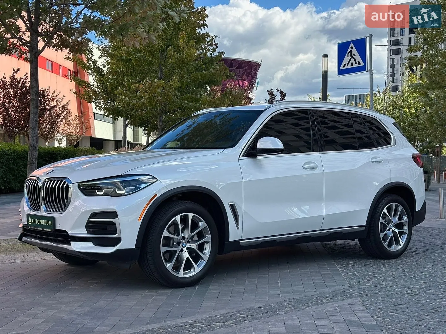 2022 BMW X5 - мініатюра 3