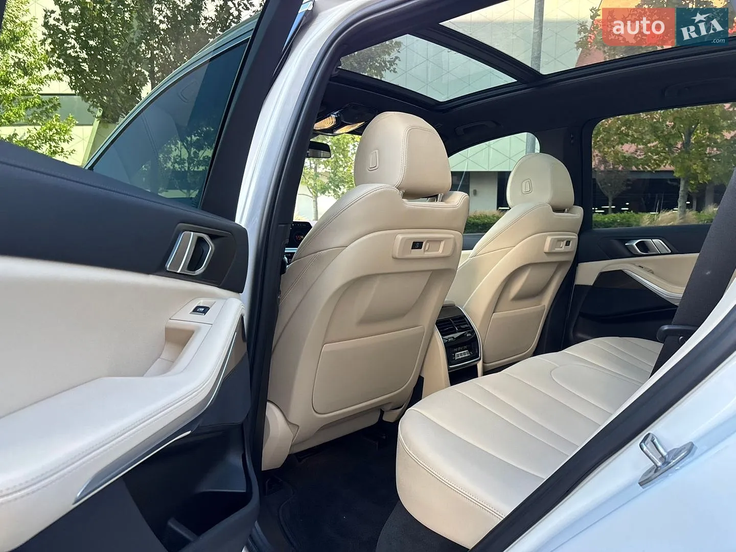 2022 BMW X5 - мініатюра 22