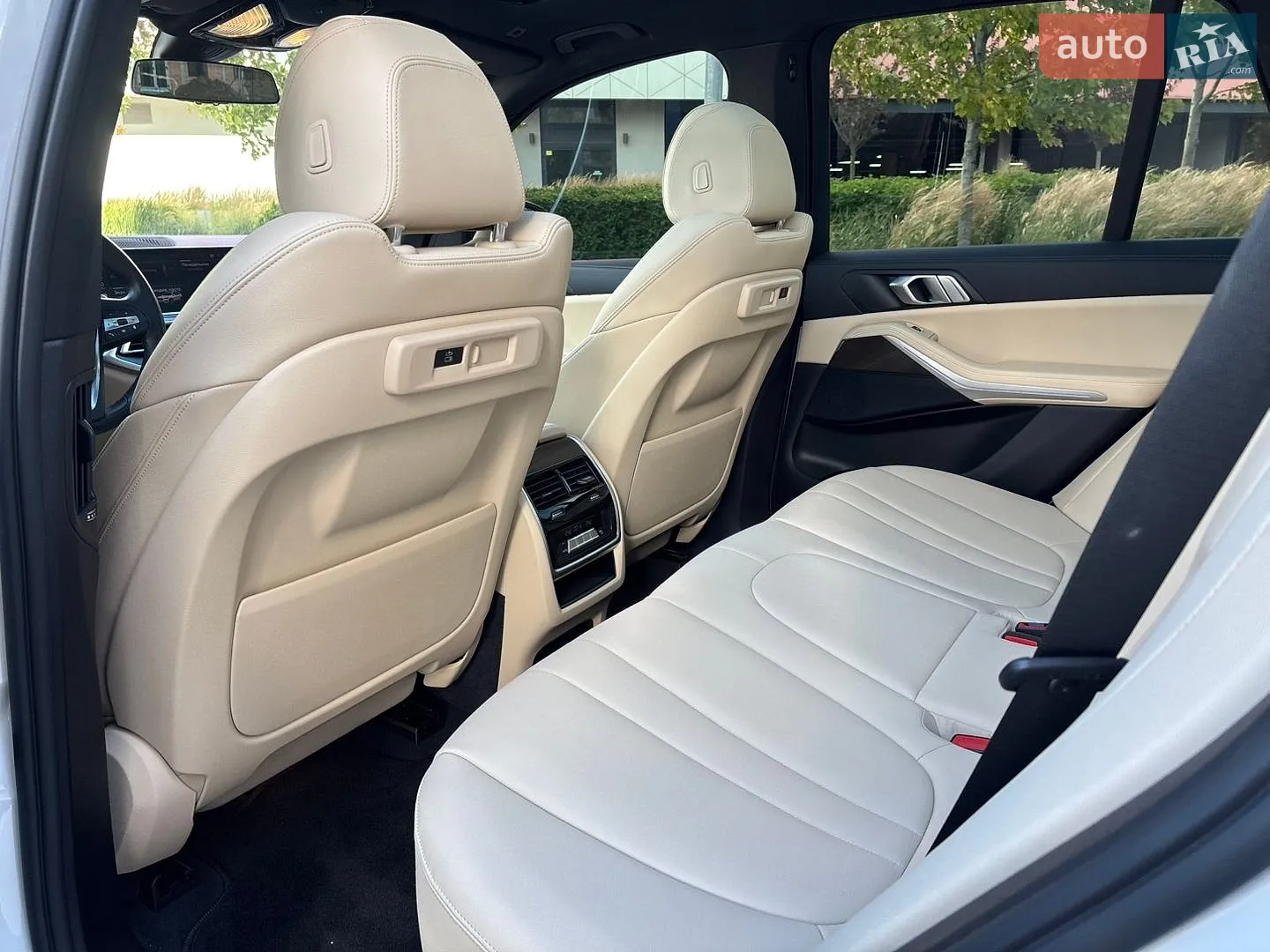 2022 BMW X5 - мініатюра 23