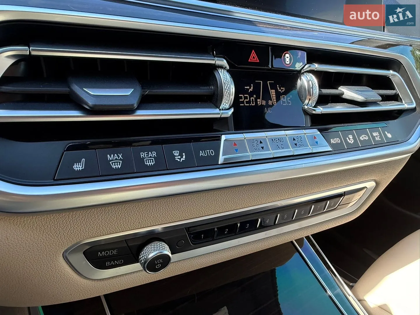 2019 BMW X5 - мініатюра 43