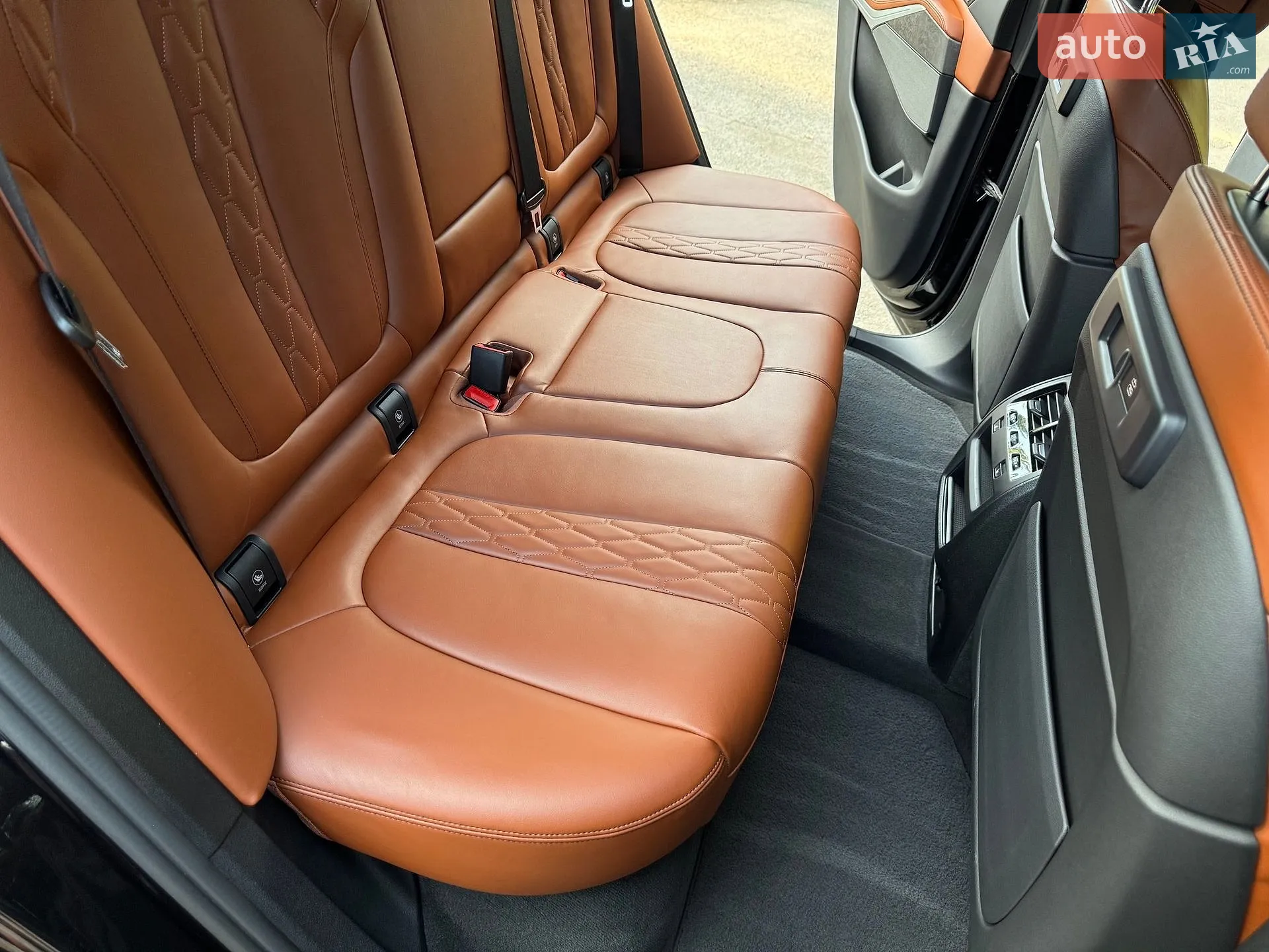 2021 BMW X5 - мініатюра 48