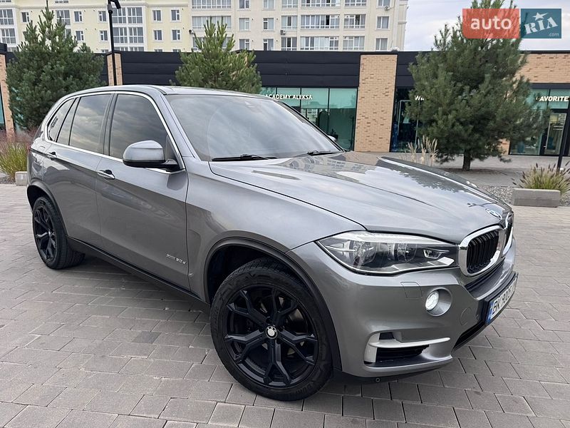 Позашляховик / Кросовер BMW X5 2015 в Хмельницькому фото 16 Позашляховик / Кросовер BMW X5 2015 в Хмельницькому