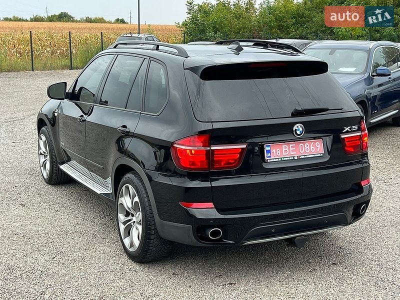 Внедорожник / Кроссовер BMW X5 2011 в Ровно