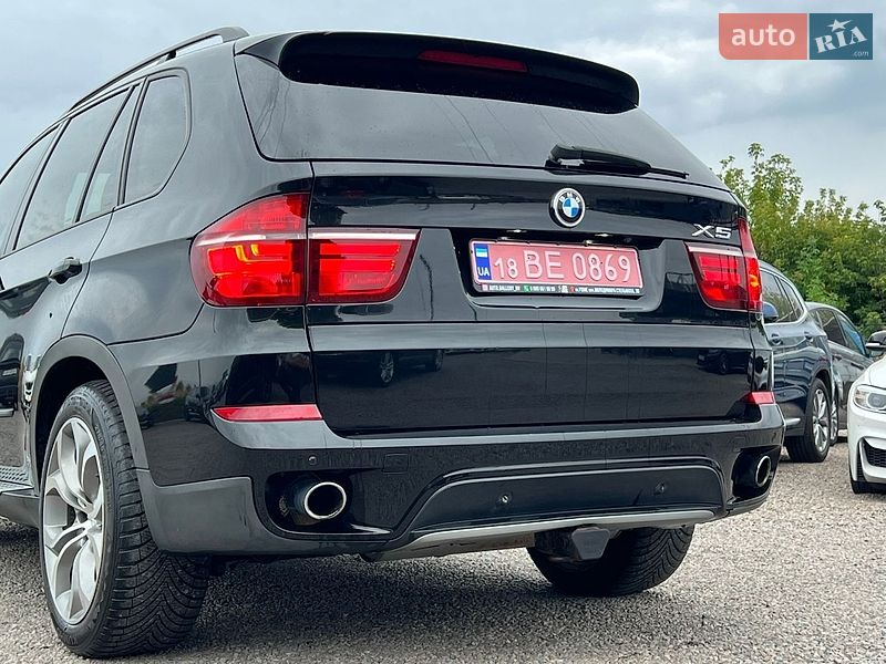 Внедорожник / Кроссовер BMW X5 2011 в Ровно