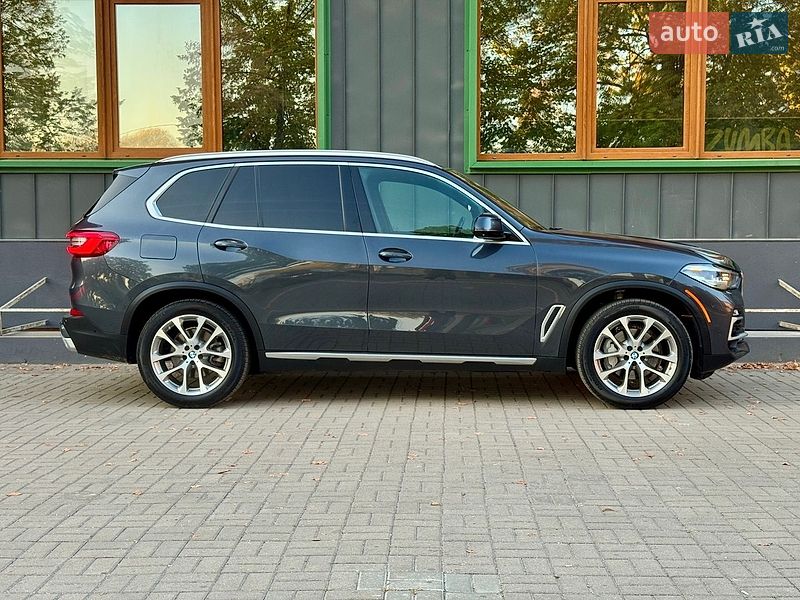 Позашляховик / Кросовер BMW X5 2019 в Рівному