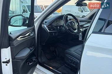 Внедорожник / Кроссовер BMW X5 2016 в Ровно