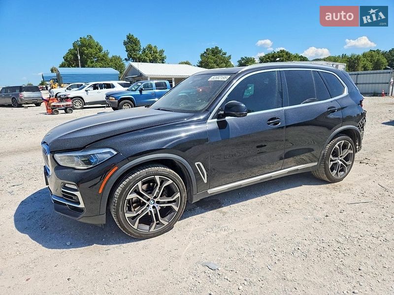 BMW X5 2021