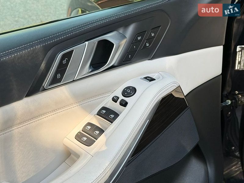Внедорожник / Кроссовер BMW X5 2019 в Днепре