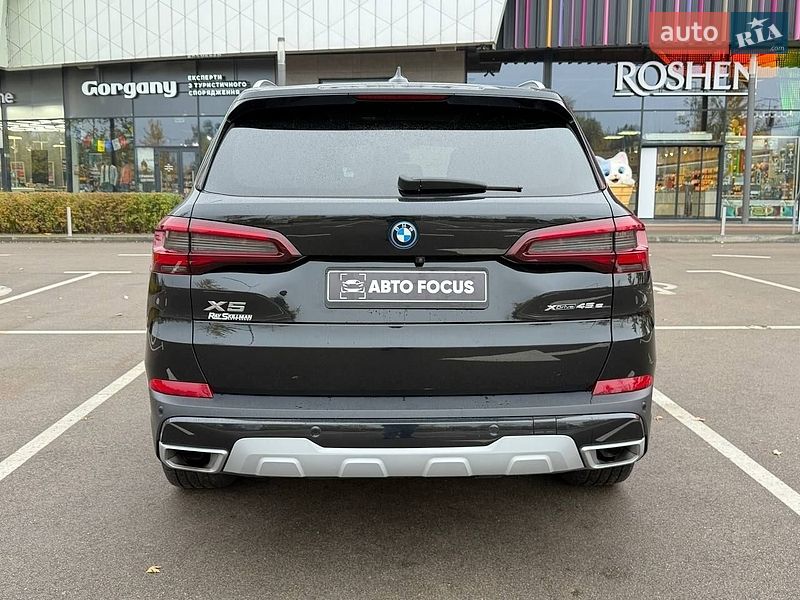 Внедорожник / Кроссовер BMW X5 2022 в Киеве