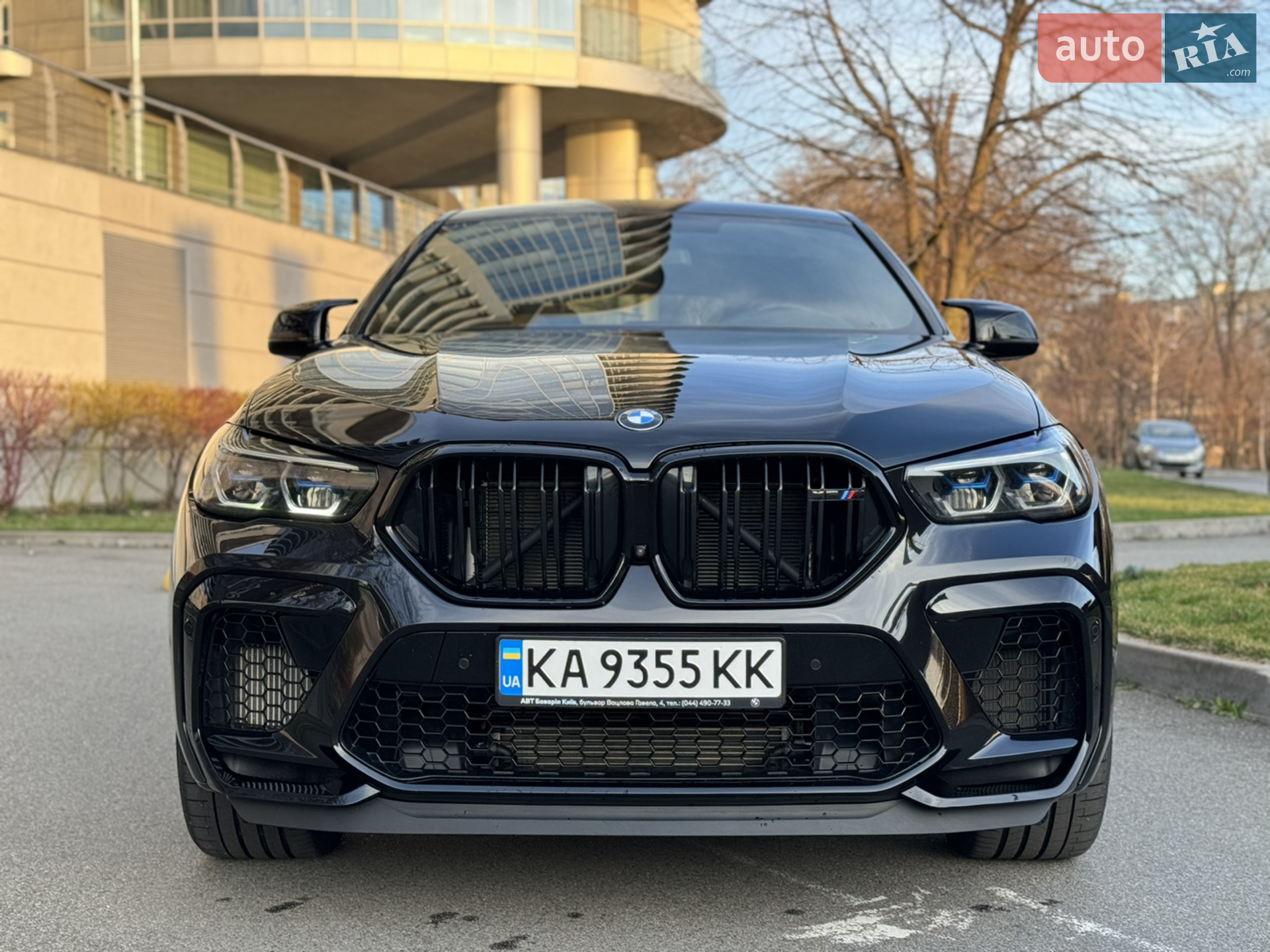 2022 BMW X6 M - мініатюра 2