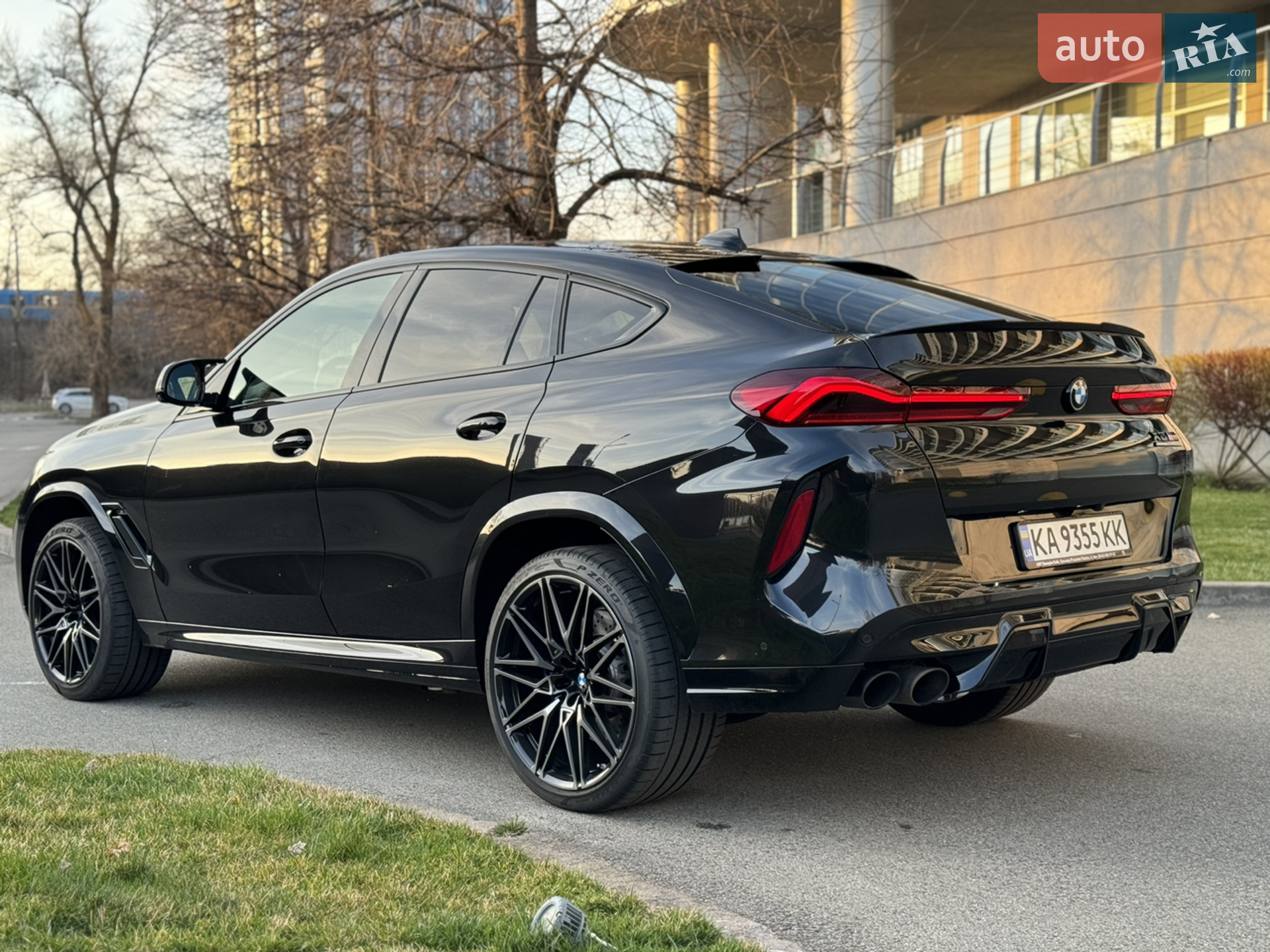2022 BMW X6 M - мініатюра 6