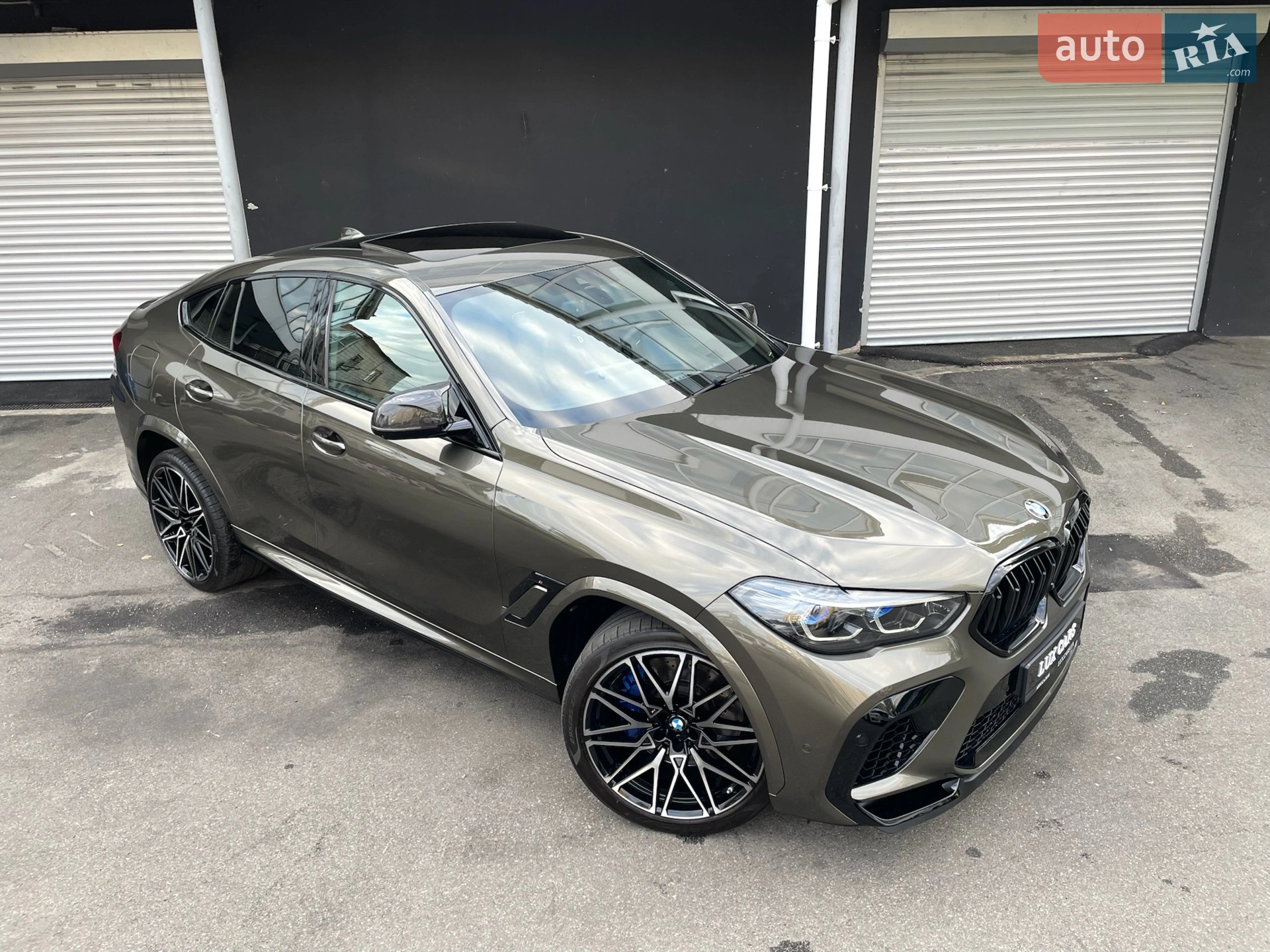 2022 BMW X6 M - мініатюра 17