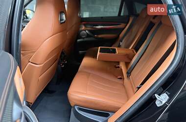 Позашляховик / Кросовер BMW X6 M 2017 в 