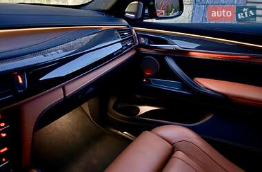 Позашляховик / Кросовер BMW X6 M 2017 в 